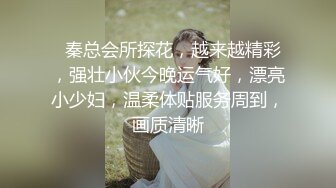 大屌男一龙三凤玩4P 三女排成一排翘臀骚穴中出连发内射