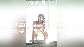 紫裙鸭舌帽妹子，沙发舌吻扣逼穿上网袜乳推舔弄，后入抽插猛操呻吟