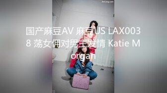   极度淫荡骚女两男一女3P激情，菊花骚穴双洞其插，拿出振动棒三洞一起上，情趣一直骑乘，不够爽再用跳蛋磨阴蒂