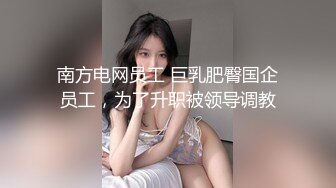 我的小女仆用嘴伺候主人