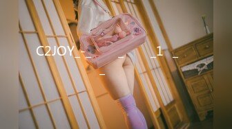 STP32678 極品尤物女神姐妹花！幸福老哥輪流操，性感雙女舌吻，搶著吃大屌，騎乘位爆操黑絲美臀，美女太騷了 VIP0600